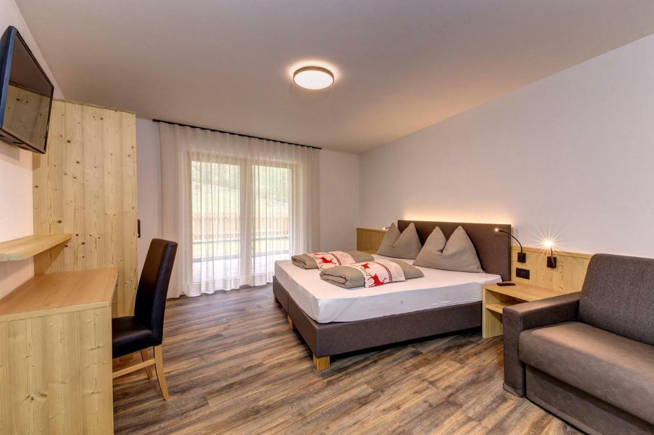 Apparthotel Marteshof Pfelders Exteriér fotografie